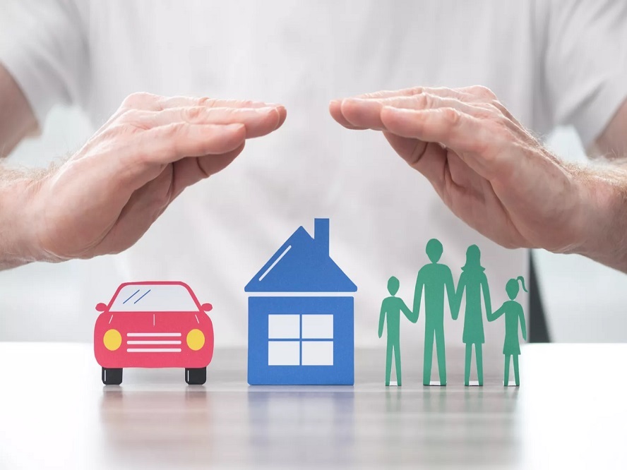 Hjalmar Gibelli - ¡Conócelas! 5 tendencias en seguros que dominan 2023 - FOTO